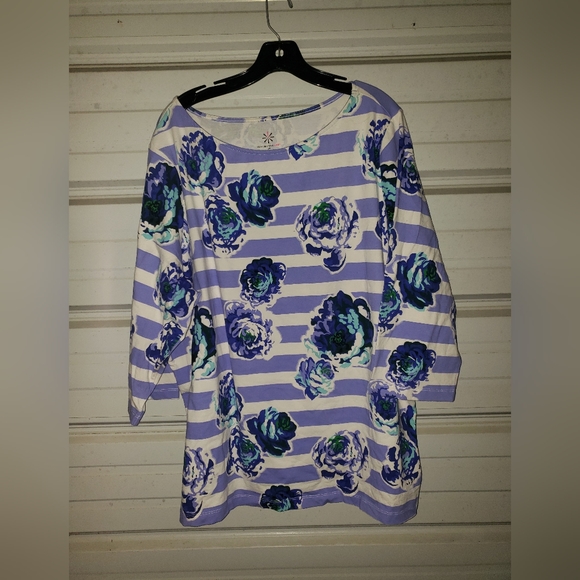 3X Plus Size Floral Spring top shirt comfy soft Isaac Mizrahi - Picture 1 of 3